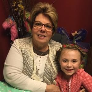 Meet your Posher, Joann